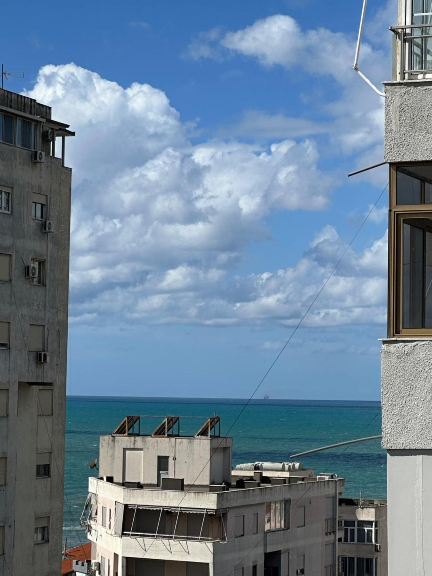 Xhimi'S Seaside Apartments Durrës Exterior foto